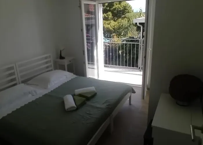 公寓 Loviste Apartments