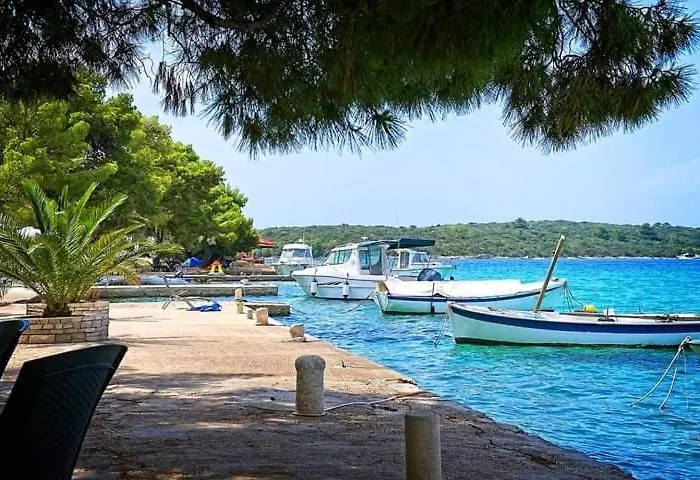 Loviste Apartments Apartment Loviste