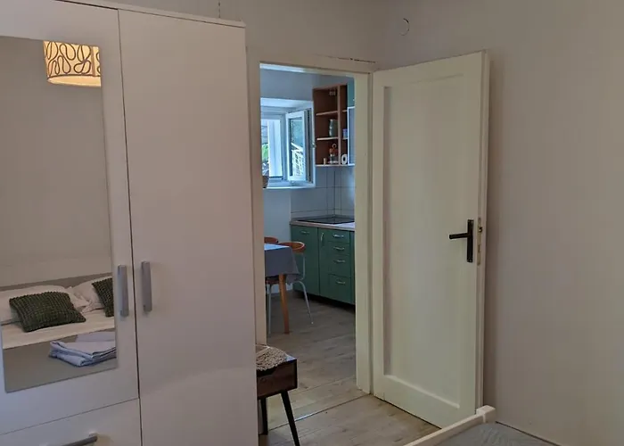 Loviste apartments Apartamento *