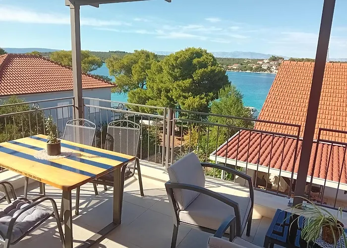 Loviste apartments Apartamento